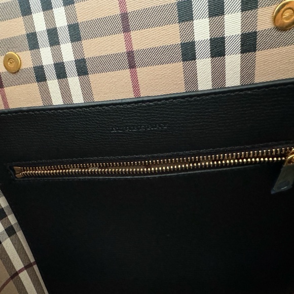 New Burberry Haymarket check black Leather tote bag - Picture 11 of 11